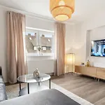 Appartamento June Apartments Detmold - Dein Design-Zuhause Im Naturpark Teutoburger Wald *