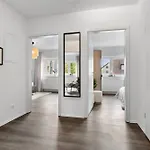 June Stilvolle Neue In - Zentral, Kostenfrei Parken, 2 Schlafzimmer Apartment *