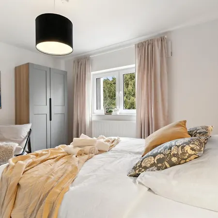 June Stilvolle Neue In - Zentral, Kostenfrei Parken, 2 Schlafzimmer Lejlighed Detmold