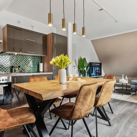 Apartment June I Design Highlight Mit Cafe Bar