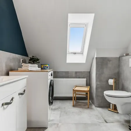 Lejlighed June Stilvolle Neue In - Zentral, Kostenfrei Parken, 2 Schlafzimmer Detmold