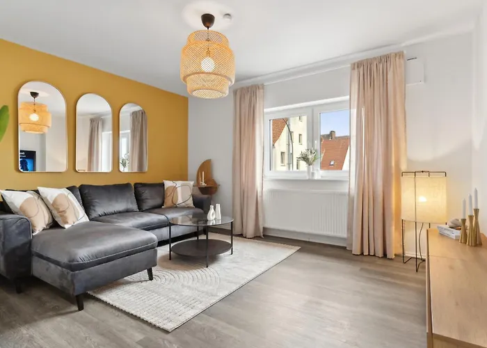 June Stilvolle Neue In - Zentral, Kostenfrei Parken, 2 Schlafzimmer * Детмольд